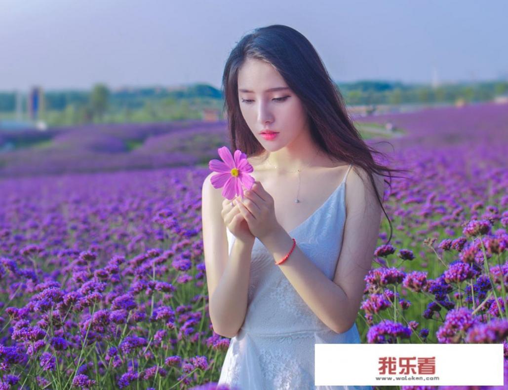 这几张花丛中的女生拍得怎么样，谁来点评一下？