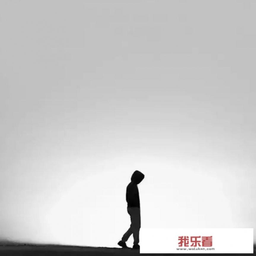 找几个奢华的黑色背景图？