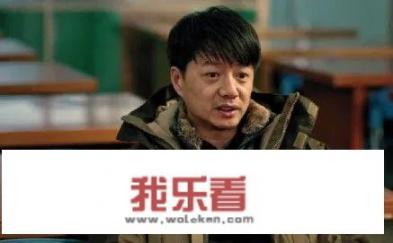 双探讲的是一个什么故事？