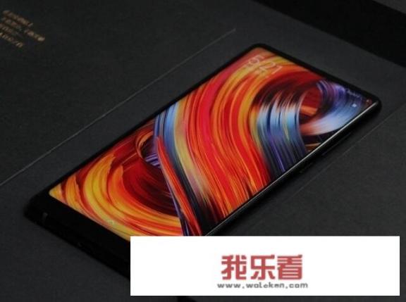 全面屏手机才刚刚普及，马上又要被折叠屏取代了？