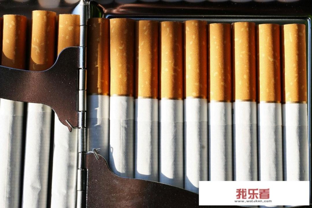 oppo手机如何更改应用商店壁纸上的天气预报？