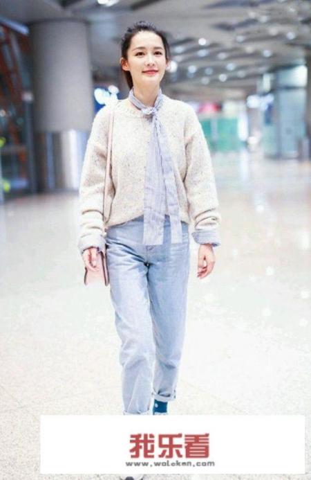 紧身裤子搭配什么上衣？