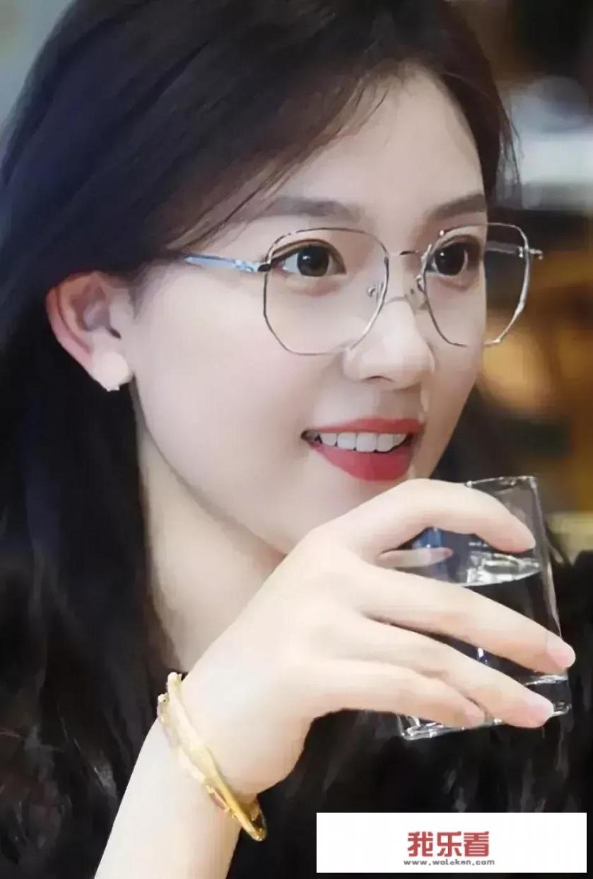 谁有真正的特别特别清纯的女生图片呢？