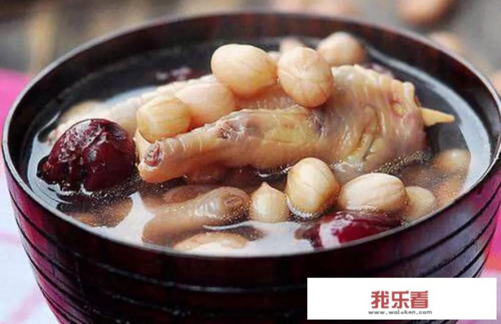 鸡爪煲汤放什么材料好？