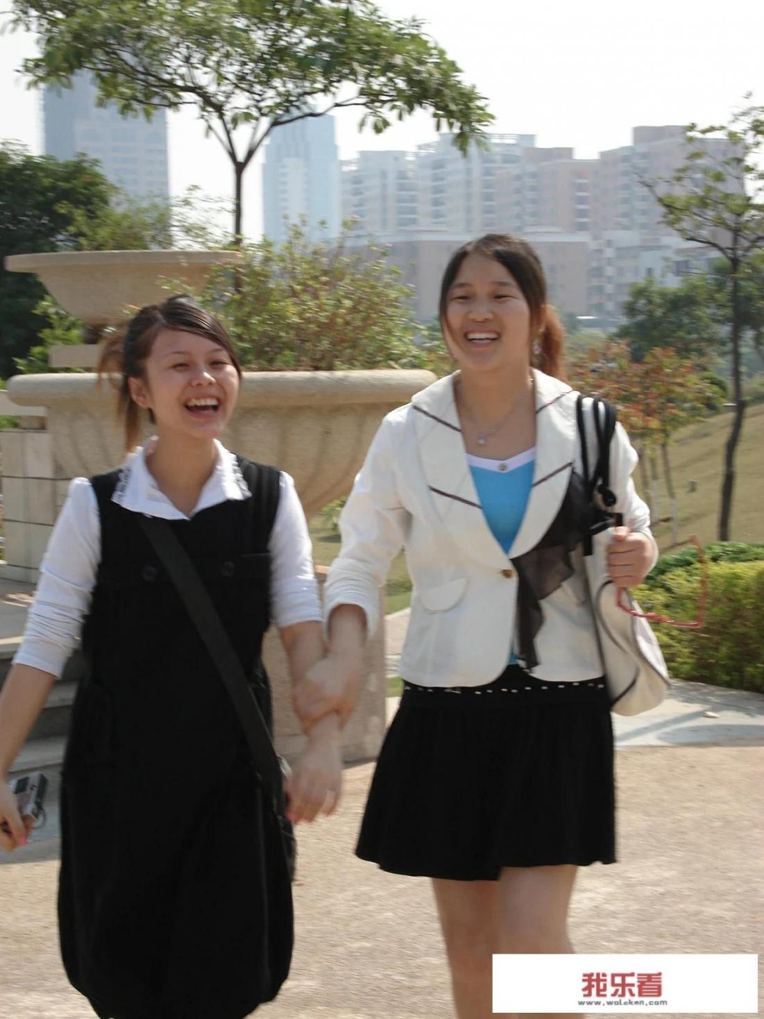 偷拍女人在街上走她戴了口罩也是犯法？