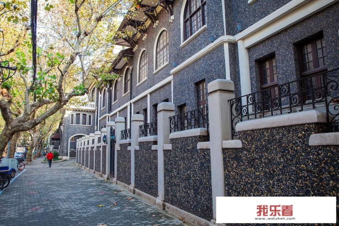 如何写一篇美文来赞美自己热爱的故乡？