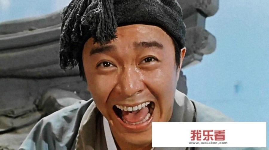 大清雍正霁蓝釉双龙纹春宫图胭脂盖盒，目前市场拍卖价格？