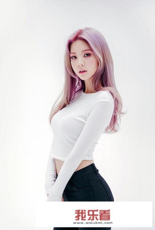 生活中，真的有那种令人驻足的美女吗？