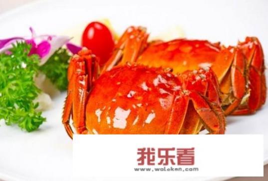 螃蟹明明是八个腿，为什么古人说“蟹六跪而二螯呢”？