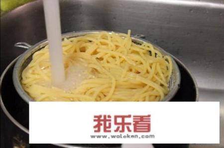 在家里怎么做牛排意大利面？