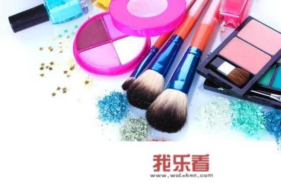 化妆小白，可以请各位推荐化妆品吗？平价，全套，谢谢？