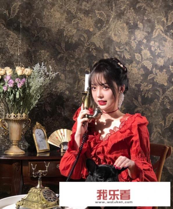 何炅老婆王菁的照片或图片？