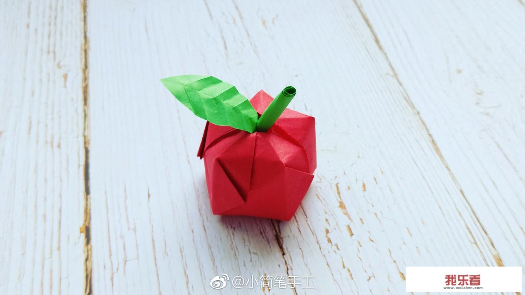 圣诞树怎么装饰最好看？