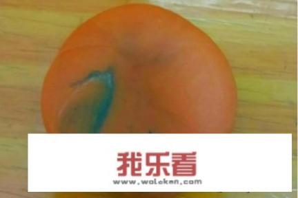 怎样用橡皮泥简单的制作创意美食之好吃的甜甜圈？