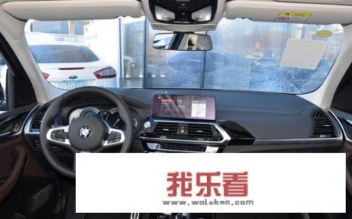 新款宝马X3上市，价格不变，取消雾灯和液晶钥匙，还值得入手吗？