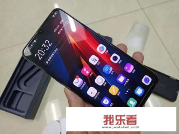 vivoiqoo和华为哪个好？