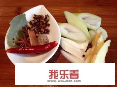 制作毛血旺需要准备什么材料？