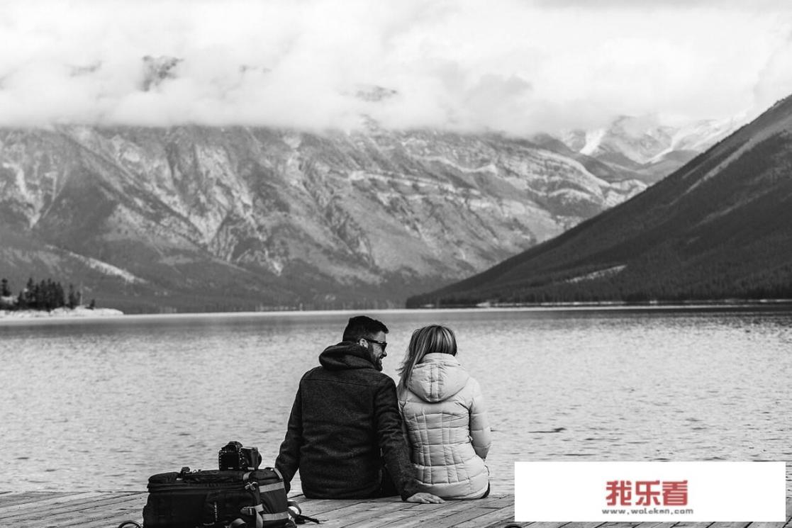 如何使用PSD模板制作婚纱电子相册？