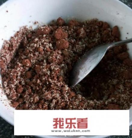 50个鸭蛋放多少盐？