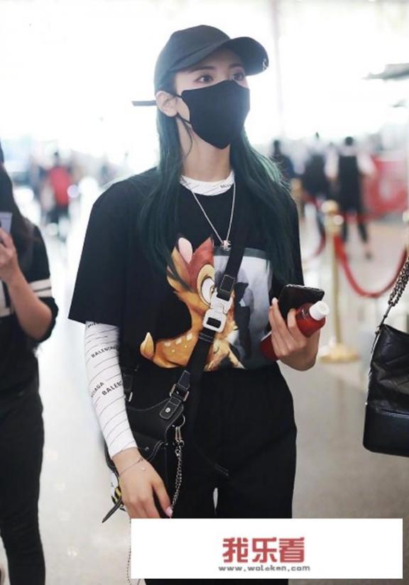 最近对卡通图案的T恤狂长草，有哪些好看有趣又时尚的卡通T恤推荐？