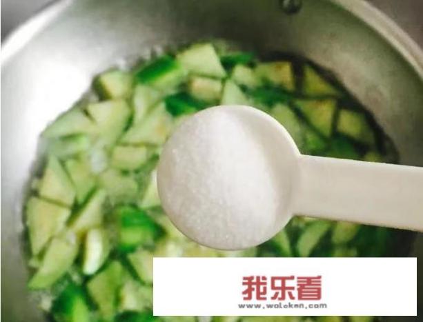 丝瓜汤下奶的做法？