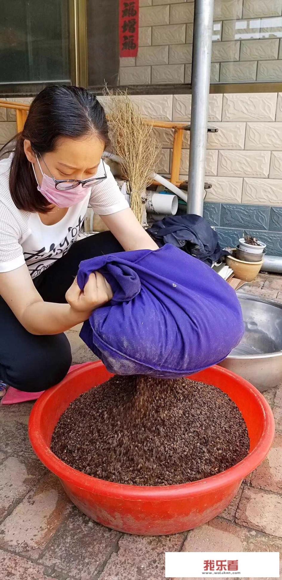 一面荞麦皮一面丝棉的枕头怎么做？