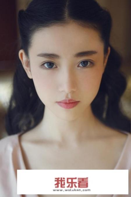 跪求有美女的养眼外国电影，不要太闷的？