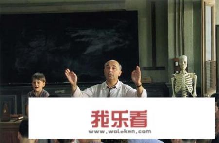 放牛班的春天学校叫什么？