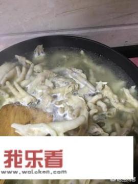 放酱油的泡椒凤爪怎么做？