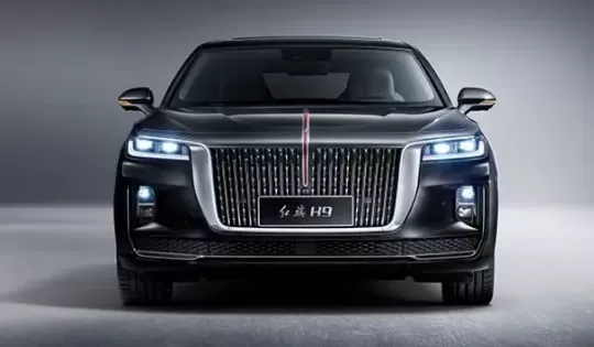 宝马120i报价及图片2022款？