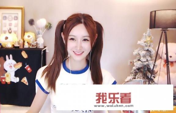 一部美女在瀑布跳舞的电影？