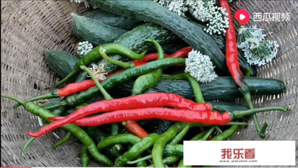 韭花酱和什么搭配好吃？