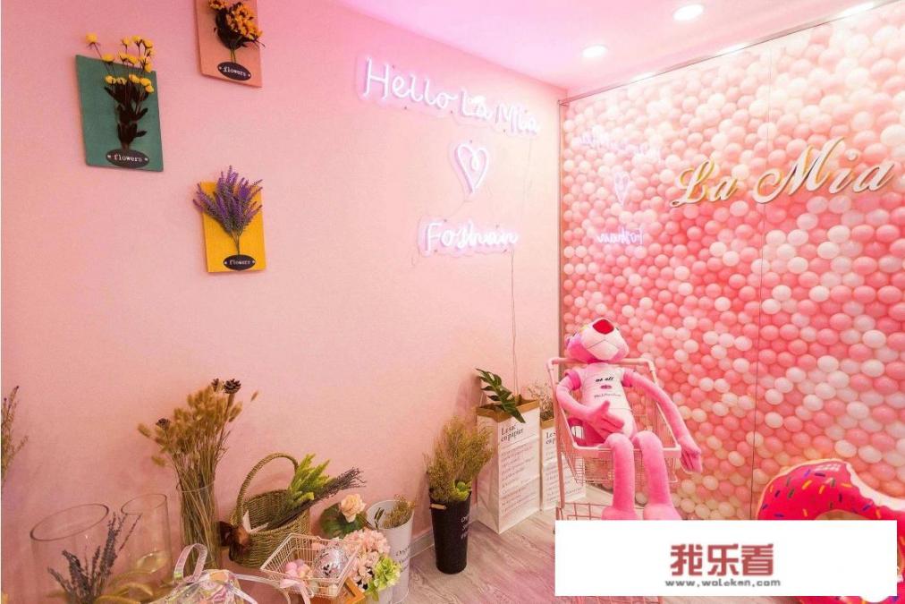 当前餐饮流量大的连锁店有哪些？网红店，最好是能加盟的？