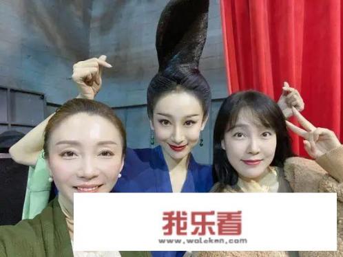 只此青绿讲的是什么？