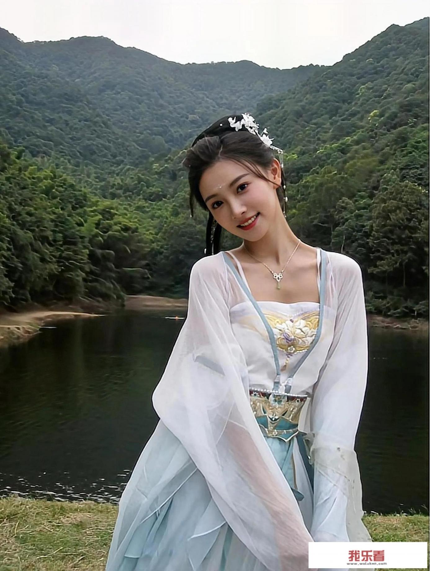 景甜被曝私密照，很多人都在关注她，到底景甜有多美呢？