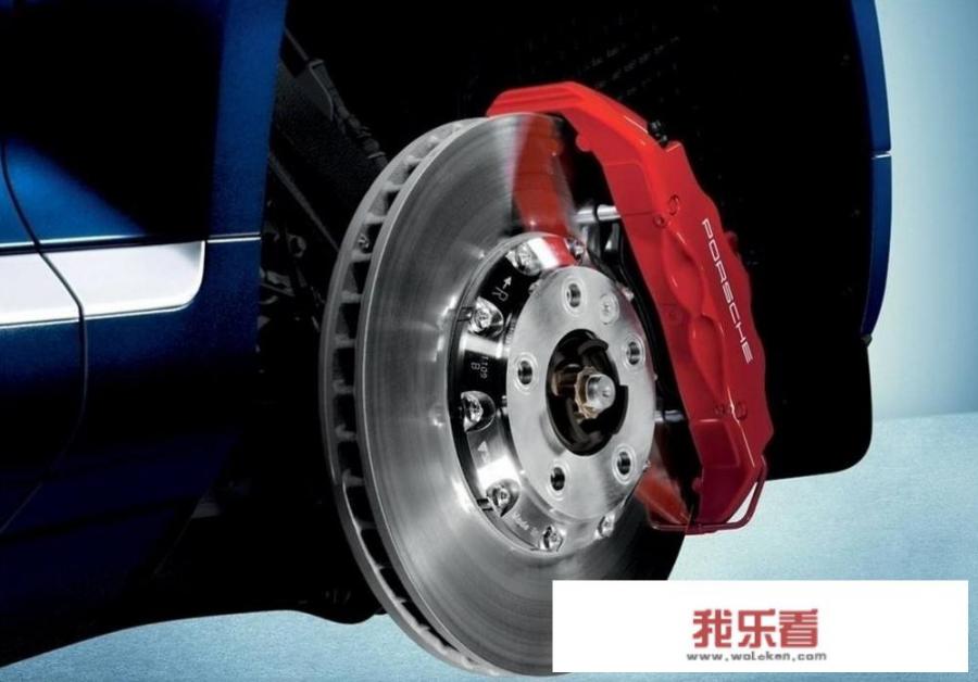 每次刹车时车子总是一晃一晃的这是为什么呢？
