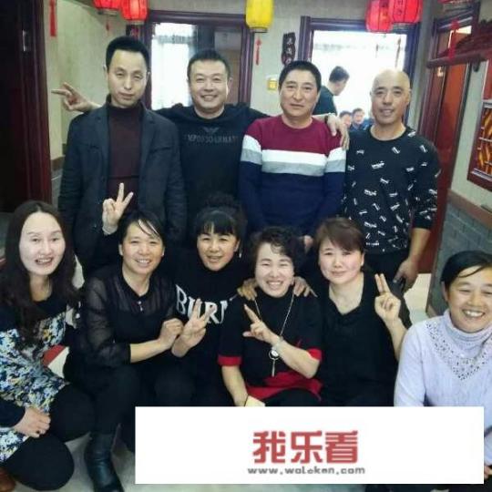 如何看待数十年未见的同学发起的同学聚会，该去还是不去？
