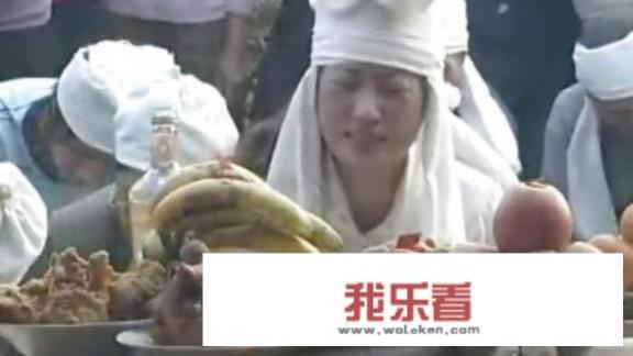男朋友家里的姨夫去世，我应该去参加葬礼吗？