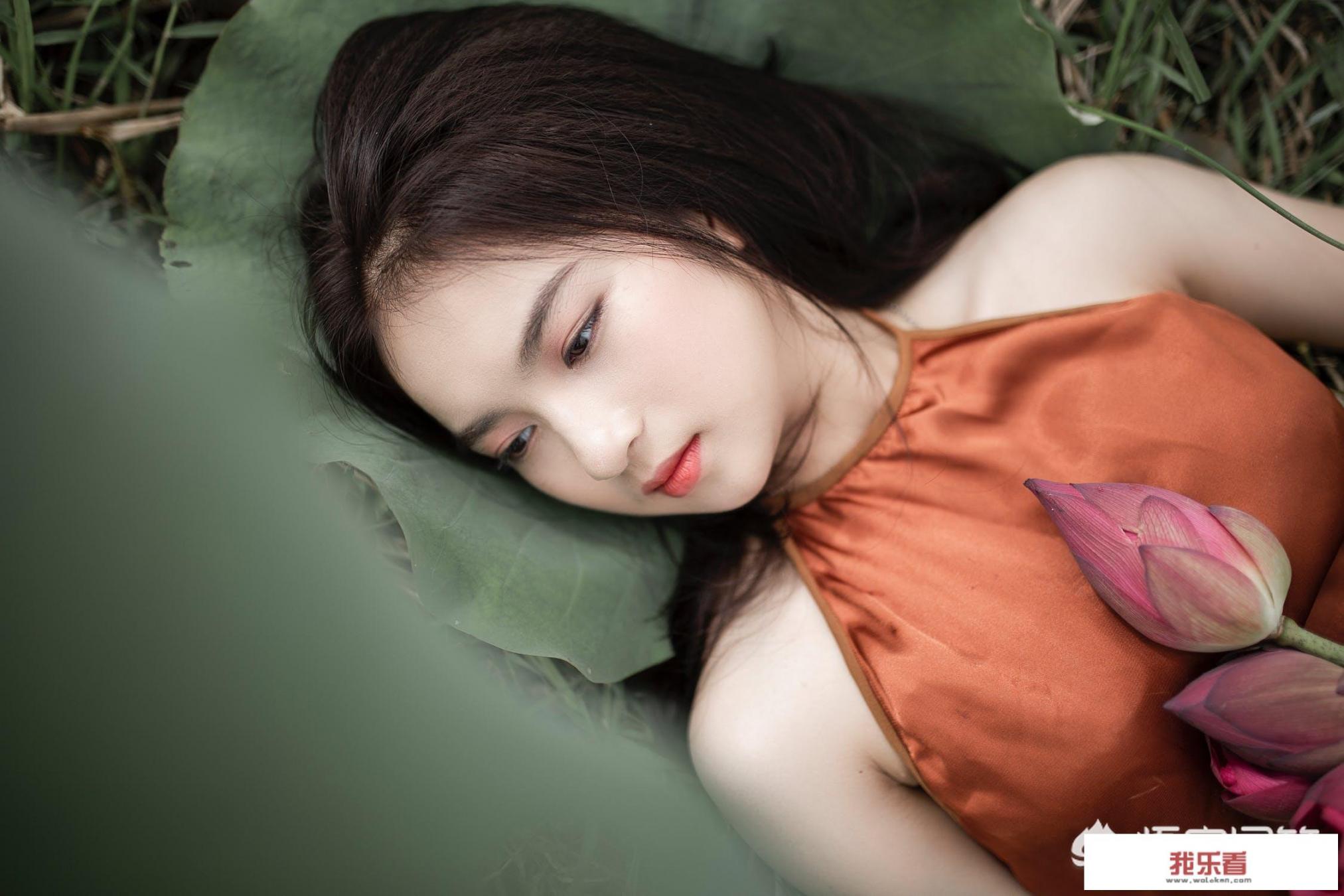 给美女拍户外人像，有哪些经典的构图方式？