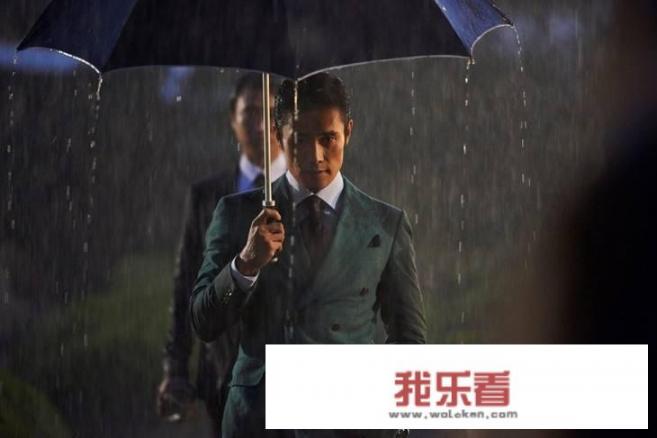 如何评价韩国电影《局内人》？