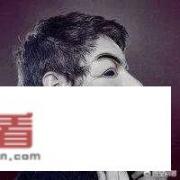 有没有戴着面具的男生头像，伤感一点.谢？