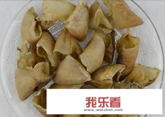 农村杀年猪时，敲掉的“猪趾甲”也有人捡回家，有什么用处吗？