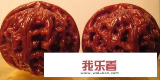 文玩中，核桃“白狮子头”值得把玩吗？可以盘红吗？