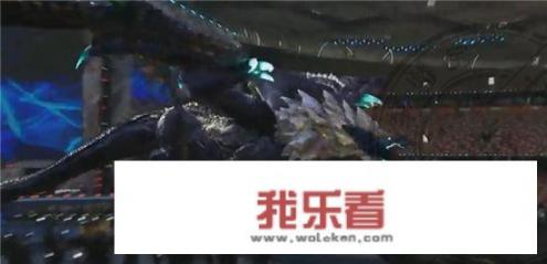 LPL新晋美女超短裙主持，91康帝求生欲极强，全程只敢视而不见，你觉得如何？