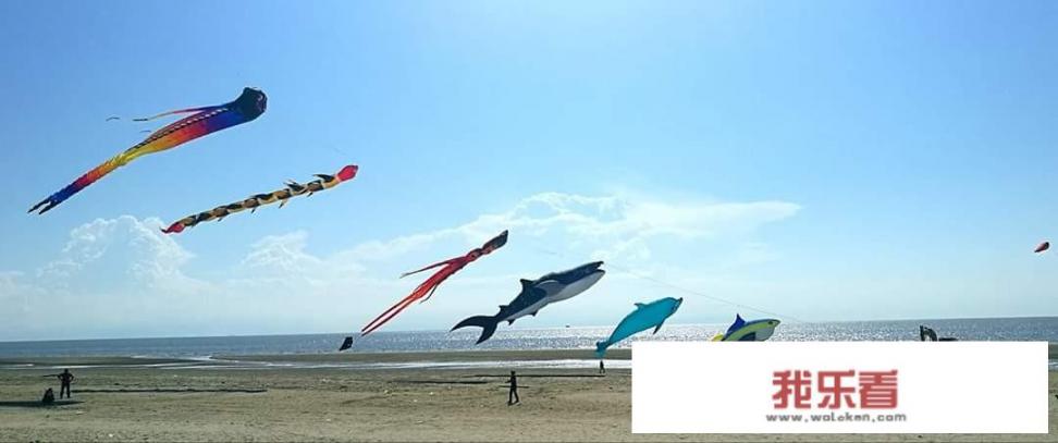 蓝天大海真美，你有蓝天白云和沙滩大海的美照可以分享一下吗？
