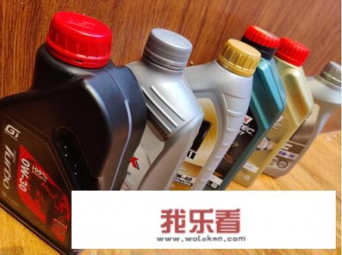 发动机多少公里换机油？