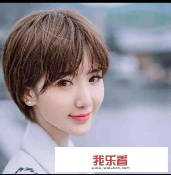 女生短发发型有哪些，要露耳的，要有图？