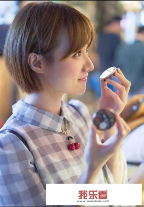女生短发发型有哪些，要露耳的，要有图？