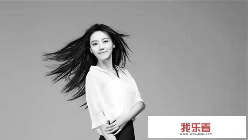 从模特、主持人到嘉行力捧的演员，黄梦莹是如何蜕变的？