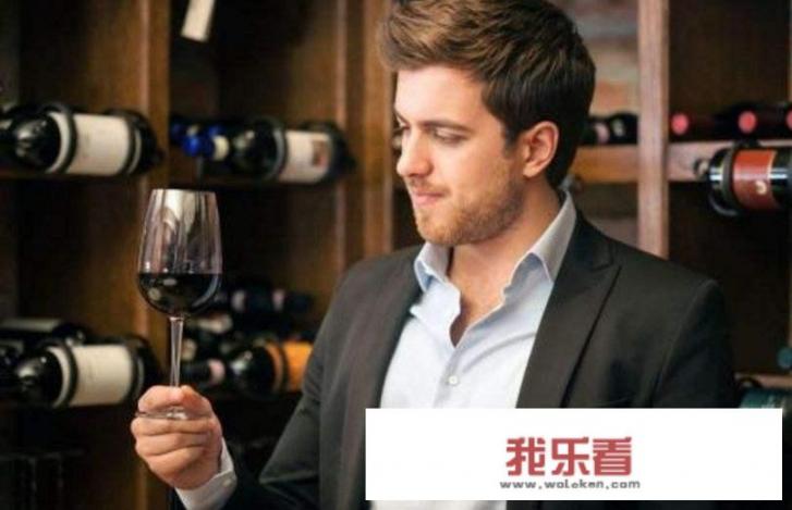 喝酒图片做微信头像的男人是什么心理？